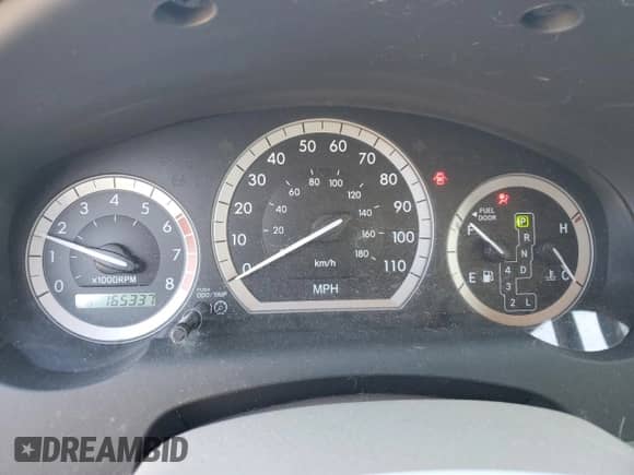 2005 Toyota Sienna XLE z VIN 5TDBA22C65S043478, wystawiony jako Copart lot #81345595 z przebiegiem 165 337 mil mil oraz Szkoda całkowita • Salvage title. Historia ofert i sprzedaży dostępna na DreamBid. Obrazek 9.