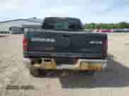 2002 Dodge 2500 z VIN 3B7KF23Z02M227380, wystawiony jako Copart lot #68964125 z przebiegiem 251 028 mil mil oraz Czysty tytuł • Clean title. Historia ofert i sprzedaży dostępna na DreamBid. Obrazek 6.