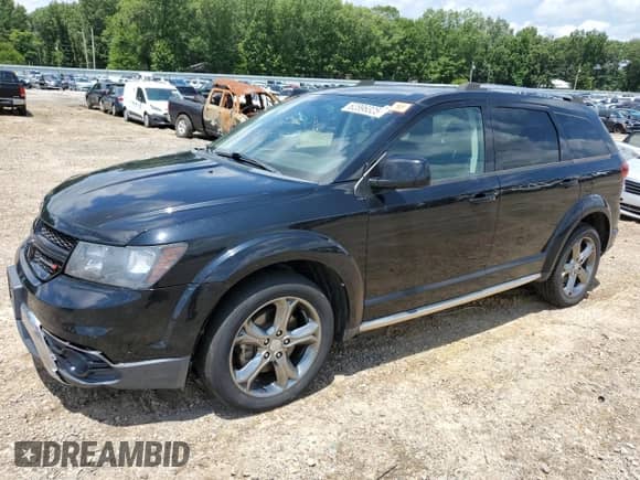 2017 Dodge Journey Crossroad Plus with VIN 3C4PDDGG6HT517671, listed as a Copart auction lot 62896325 with 124,523 mi miles and Clean title. Bid and sale history available at DreamBid. Image 1.
