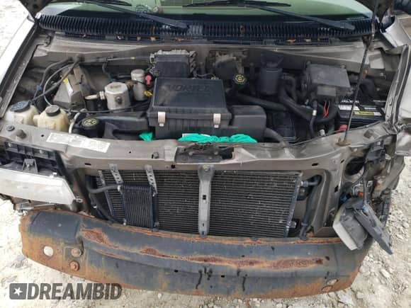 2001 Chevrolet Astro Cargo YF7 Upfitter с VIN 1GBDM19W61B157562, выставлен на аукционе Copart как лот 42945935 с пробегом 271 206 миль миль и Списание • Salvage title. История ставок и продаж доступна на DreamBid. Изображение 13.