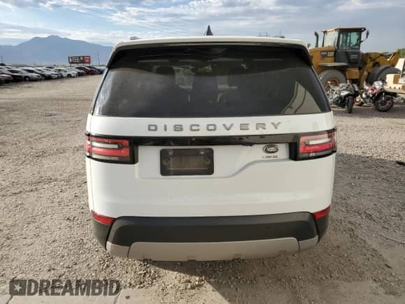 2017 Land Rover Discovery HSE with VIN SALRRBBV1HA017812, listed as a Copart auction lot 69809685 with 90,967 mi miles and Salvage title. Bid and sale history available at DreamBid. Image 6.