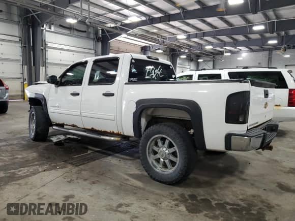 2011 Chevrolet Silverado 1500 LT z VIN 3GCPKSE33BG140114, wystawiony jako Copart lot #71909375 z przebiegiem Nie podano mil oraz Czysty tytuł • Clean title. Historia ofert i sprzedaży dostępna na DreamBid. Obrazek 2.