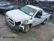 2019 Ram 1500 Express z VIN 3C6JR6AG4KG500855, wystawiony jako IAAI lot #43164741 z przebiegiem 94 479 mil mil oraz . Historia ofert i sprzedaży dostępna na DreamBid. Obrazek 2.