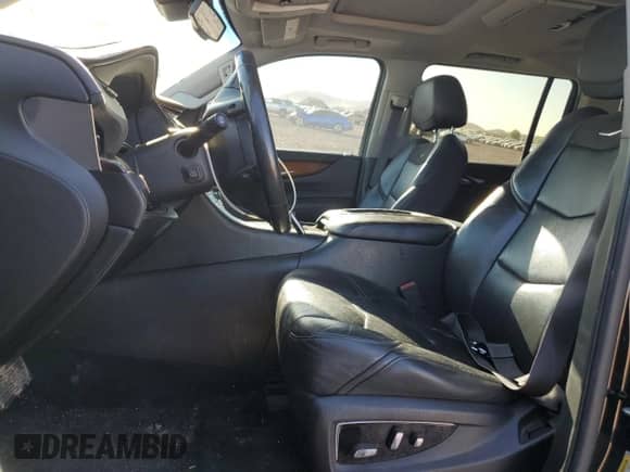 2015 Cadillac Escalade ESV Premium с VIN 1GYS3TKJ9FR536029, выставлен на аукционе Copart как лот 61504725 с пробегом 102 043 миль миль и Списание • Salvage title. История ставок и продаж доступна на DreamBid. Изображение 7.