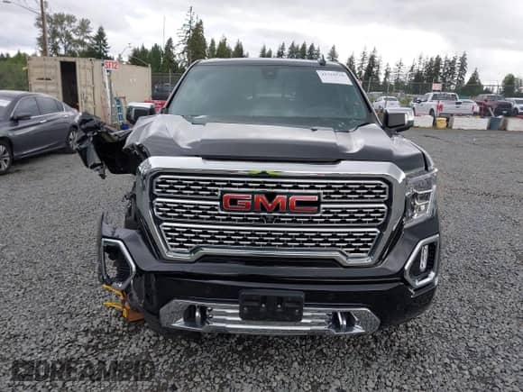 2020 GMC Sierra 1500 Denali with VIN 3GTU9FED3LG175347, listed as a IAAI auction lot 42310530 with 19,247 mi miles and . Bid and sale history available at DreamBid. Image 13.