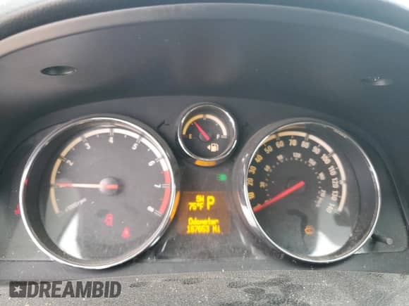 2009 Saturn VUE XE z VIN 3GSCL33PX9S622422, wystawiony jako Copart lot #80738384 z przebiegiem 167 653 mil mil oraz Szkoda całkowita • Salvage title. Historia ofert i sprzedaży dostępna na DreamBid. Obrazek 9.