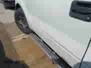 2006 Ford F-150 STX с VIN 1FTRX12W96KB82174, выставлен на аукционе IAAI как лот 43477218 с пробегом 299 403 миль миль и . История ставок и продаж доступна на DreamBid. Изображение 14.