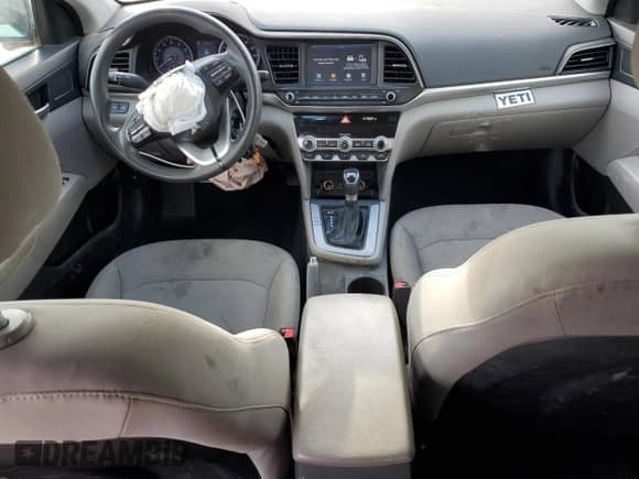 2020 Hyundai Elantra SEL with VIN 5NPD84LF2LH574835, listed as a Copart auction lot 81741805 with 131,995 mi miles and Salvage title. Bid and sale history available at DreamBid. Image 8.