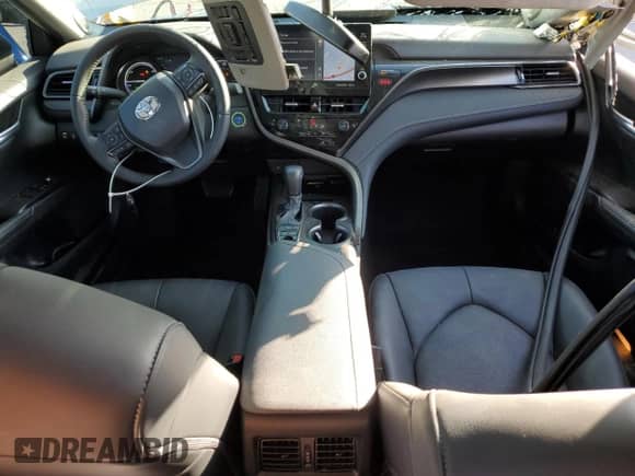 2023 Toyota Camry Hybrid XSE z VIN 4T1K31AK4PU059220, wystawiony jako Copart lot #71520905 z przebiegiem 45 489 mil mil oraz Szkoda całkowita • Salvage title. Historia ofert i sprzedaży dostępna na DreamBid. Obrazek 8.