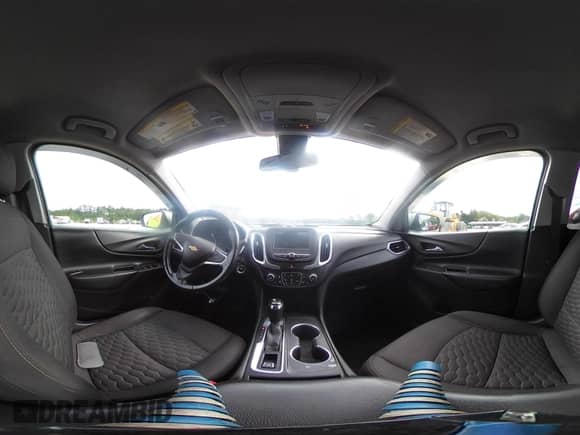 2019 Chevrolet Equinox LT с VIN 2GNAXJEV5K6281689, выставлен на аукционе IAAI как лот 43455935 с пробегом Не указан миль и . История ставок и продаж доступна на DreamBid. Изображение 18.