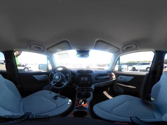2017 Jeep Renegade Latitude z VIN ZACCJABB9HPF72060, wystawiony jako IAAI lot #43168388 z przebiegiem 54 259 mil mil oraz . Historia ofert i sprzedaży dostępna na DreamBid. Obrazek 19.