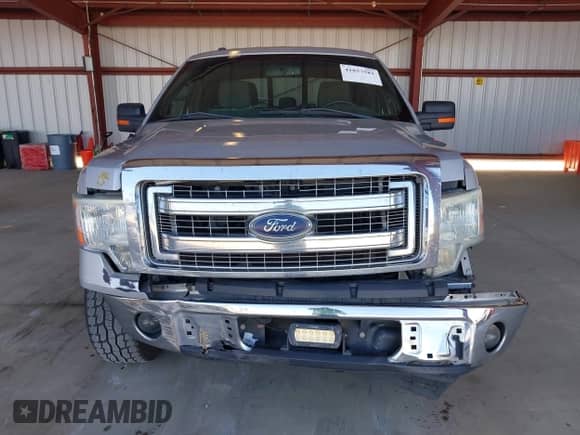 2013 Ford F-150 XL z VIN 1FTFW1CF4DKF20629, wystawiony jako IAAI lot #41857581 z przebiegiem 509 894 mil mil oraz . Historia ofert i sprzedaży dostępna na DreamBid. Obrazek 12.