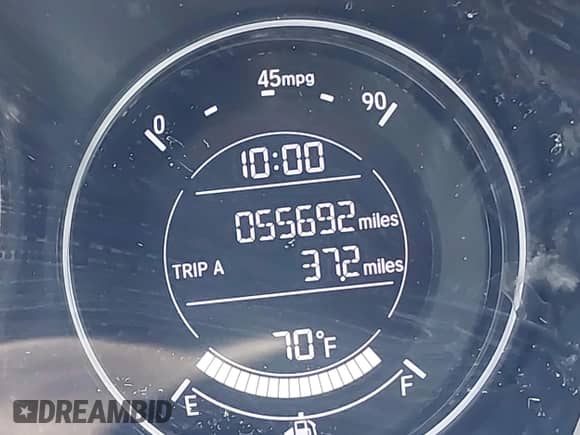 2020 Honda HR-V LX z VIN 3CZRU6H37LM722462, wystawiony jako IAAI lot #43222316 z przebiegiem 55 692 mil mil oraz . Historia ofert i sprzedaży dostępna na DreamBid. Obrazek 16.