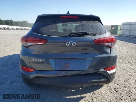 2017 Hyundai Tucson SE с VIN KM8J33A42HU472599, выставлен на аукционе Copart как лот 70547825 с пробегом 78 009 миль миль и Списание • Salvage title. История ставок и продаж доступна на DreamBid. Изображение 6.