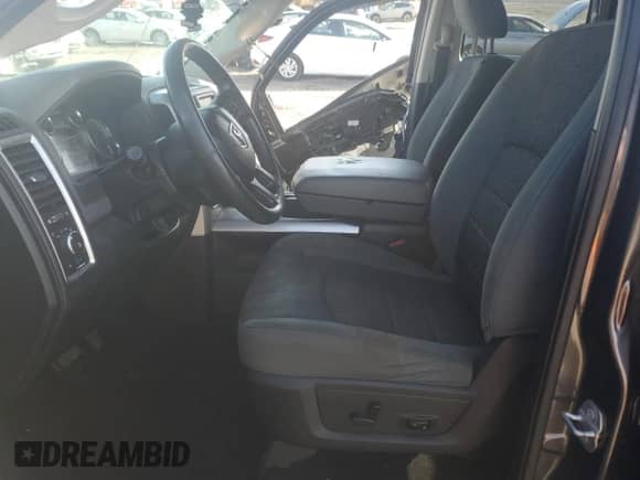 2016 Ram 1500 Big Horn z VIN 1C6RR7GT3GS149658, wystawiony jako Copart lot #46654495 z przebiegiem 122 431 mil mil oraz Szkoda całkowita • Salvage title. Historia ofert i sprzedaży dostępna na DreamBid. Obrazek 7.