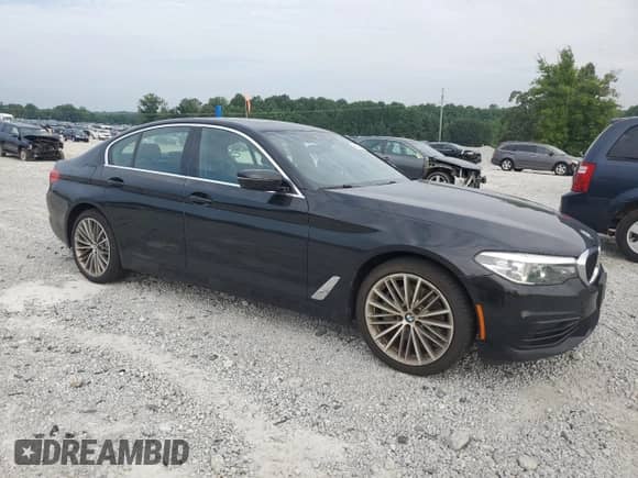 2020 BMW 5 Series 540i xDrive with VIN WBAJS3C07LCE22037, listed as a Copart auction lot 61796415 with 84,804 mi miles and Salvage title. Bid and sale history available at DreamBid. Image 4.