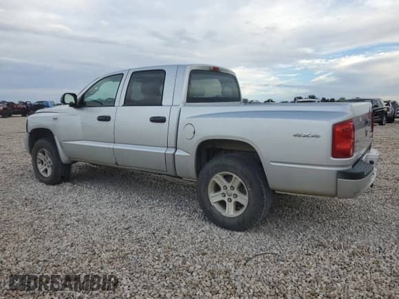 2010 Dodge Dakota Bighorn/Lonestar с VIN 1D7RW3GPXAS233728, выставлен на аукционе Copart как лот 69895284 с пробегом 199 846 миль миль и Чистый • Clean title. История ставок и продаж доступна на DreamBid. Изображение 2.