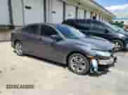 2016 Honda Civic LX с VIN 19XFC2F53GE025301, выставлен на аукционе Copart как лот 70389175 с пробегом 141 332 миль миль и Списание • Salvage title. История ставок и продаж доступна на DreamBid. Изображение 4.