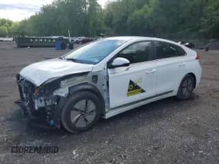 2022 Hyundai Ioniq SE с VIN KMHC75LC9NU276149, выставлен на аукционе Copart как лот 57220835 с пробегом 51 599 миль миль и Списание • Salvage title. История ставок и продаж доступна на DreamBid. Изображение 1.