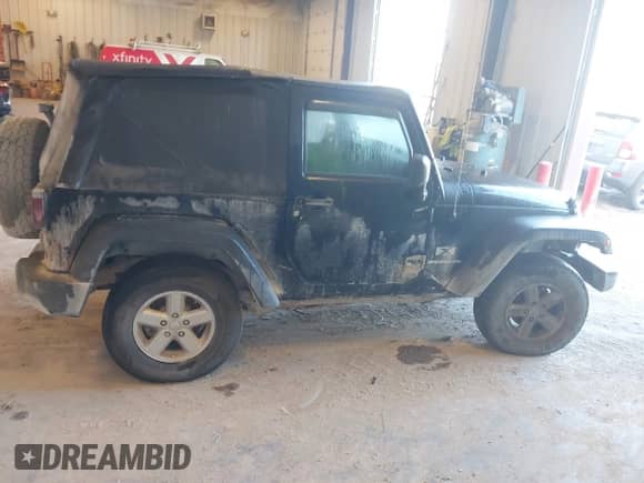 2007 Jeep Wrangler X с VIN 1J4FA24147L172413, выставлен на аукционе IAAI как лот 43422383 с пробегом 194 018 миль миль и . История ставок и продаж доступна на DreamBid. Изображение 13.