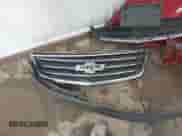 2013 Chevrolet Traverse LT z VIN 1GNKVGKD2DJ123860, wystawiony jako IAAI lot #42683933 z przebiegiem 182 801 mil mil oraz . Historia ofert i sprzedaży dostępna na DreamBid. Obrazek 19.