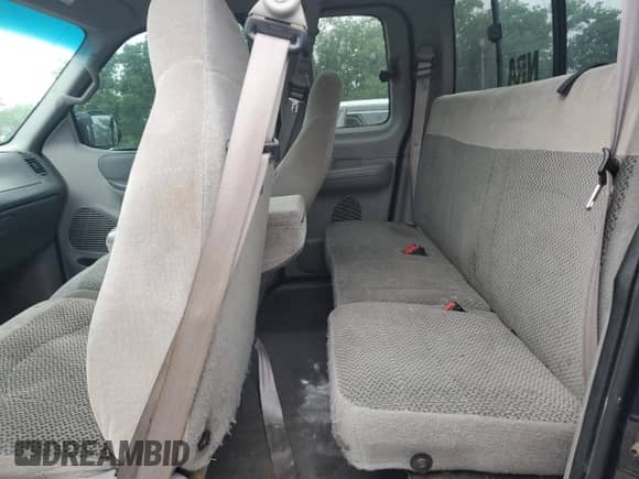 1999 Ford F-150 с VIN 2FTRX18W0XCA20771, выставлен на аукционе Copart как лот 62360715 с пробегом 162 775 миль миль и Списание • Salvage title. История ставок и продаж доступна на DreamBid. Изображение 10.