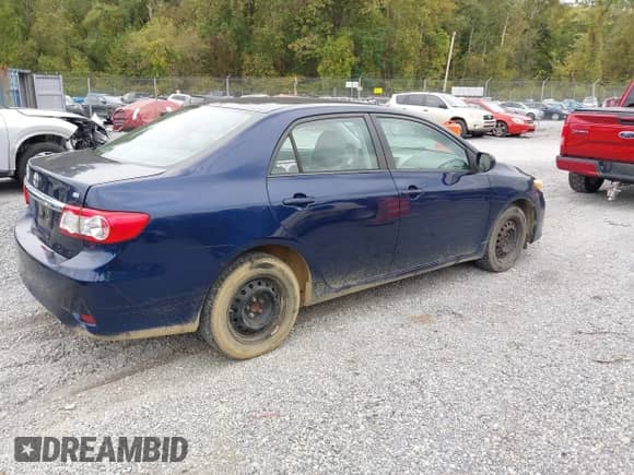 2011 Toyota Corolla S с VIN 2T1BU4EE5BC658785, выставлен на аукционе IAAI как лот 43309239 с пробегом 220 800 миль миль и . История ставок и продаж доступна на DreamBid. Изображение 4.