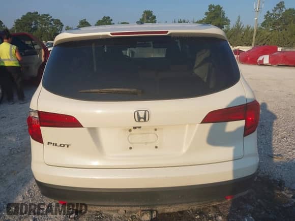 2017 Honda Pilot EX-L z VIN 5FNYF5H7XHB014193, wystawiony jako IAAI lot #43040443 z przebiegiem 246 920 mil mil oraz . Historia ofert i sprzedaży dostępna na DreamBid. Obrazek 16.