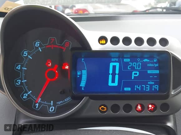 2013 Chevrolet Sonic LT с VIN 1G1JC5SH2D4168340, выставлен на аукционе IAAI как лот 43168491 с пробегом 147 319 миль миль и . История ставок и продаж доступна на DreamBid. Изображение 7.