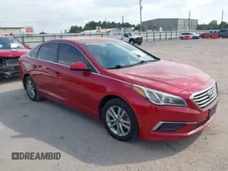 2017 Hyundai Sonata 2.4L с VIN 5NPE24AF3HH548423, выставлен на аукционе IAAI как лот 43525691 с пробегом 144 657 миль миль и . История ставок и продаж доступна на DreamBid. Изображение 1.