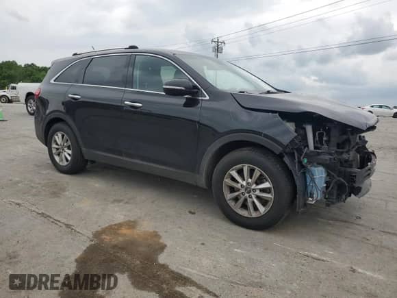2020 Kia Sorento LX with VIN 5XYPG4A30LG623658, listed as a Copart auction lot 55068805 with 224,042 mi miles and Clean title. Bid and sale history available at DreamBid. Image 4.
