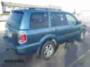 2006 Honda Pilot EX-L z VIN 5FNYF28706B035145, wystawiony jako IAAI lot #41608774 z przebiegiem 96 638 mil mil oraz . Historia ofert i sprzedaży dostępna na DreamBid. Obrazek 4.