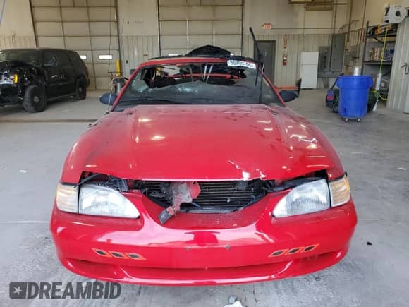 1995 Ford Mustang z VIN 1FALP45T0SF185546, wystawiony jako Copart lot #80795705 z przebiegiem Nie podano mil oraz Nie do naprawy • Non repairable. Historia ofert i sprzedaży dostępna na DreamBid. Obrazek 5.
