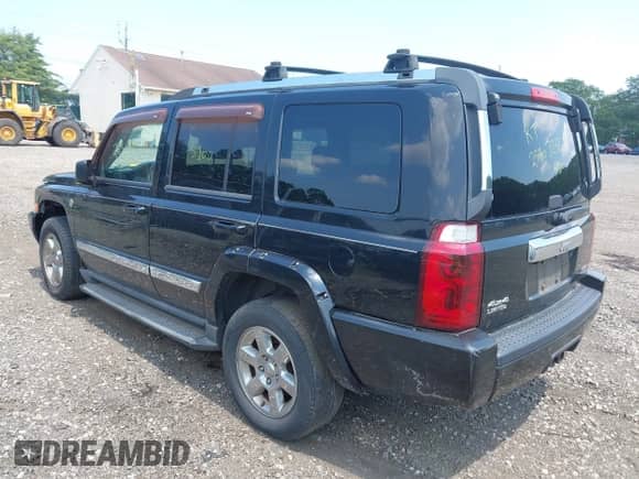 2007 Jeep Commander Limited z VIN 1J8HG58207C591661, wystawiony jako IAAI lot #42795147 z przebiegiem Nie podano mil oraz . Historia ofert i sprzedaży dostępna na DreamBid. Obrazek 3.