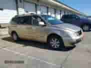 2007 Hyundai Entourage GLS z VIN KNDMC233376024777, wystawiony jako Copart lot #71625235 z przebiegiem 221 868 mil mil oraz Szkoda całkowita • Salvage title. Historia ofert i sprzedaży dostępna na DreamBid. Obrazek 4.
