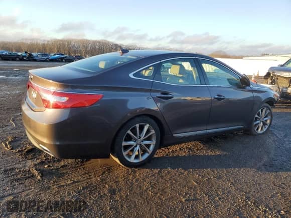 2016 Hyundai Azera с VIN KMHFG4JG7GA527428, выставлен на аукционе Copart как лот 85792324 с пробегом 88 976 миль миль и Списание • Salvage title. История ставок и продаж доступна на DreamBid. Изображение 3.