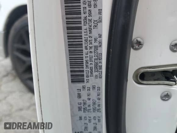 2020 Ram 1500 Tradesman z VIN 3C6RR6KT8LG127688, wystawiony jako Copart lot #64224635 z przebiegiem 55 839 mil mil oraz Szkoda całkowita • Salvage title. Historia ofert i sprzedaży dostępna na DreamBid. Obrazek 12.