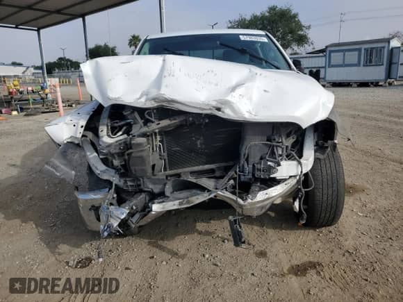 2017 Ram 1500 Big Horn z VIN 1C6RR6LG9HS524862, wystawiony jako Copart lot #57983035 z przebiegiem 69 805 mil mil oraz Szkoda całkowita • Salvage title. Historia ofert i sprzedaży dostępna na DreamBid. Obrazek 5.