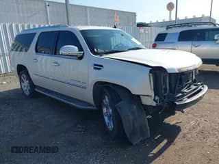 2009 Cadillac Escalade ESV with VIN 1GYFK26289R299748, listed as a IAAI auction lot 43124117 with 166,692 mi miles and . Bid and sale history available at DreamBid. Image 1.