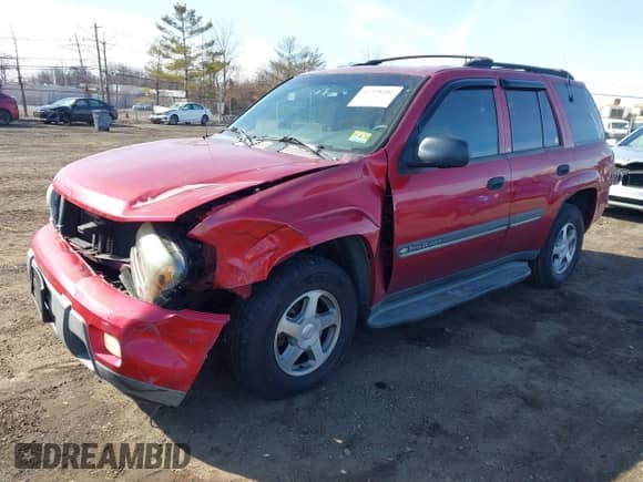 2002 Chevrolet TrailBlazer LS с VIN 1GNDT13S422138585, выставлен на аукционе IAAI как лот 41498102 с пробегом Не указан миль и . История ставок и продаж доступна на DreamBid. Изображение 17.