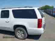 2012 Chevrolet Suburban LS с VIN 1GNSCHE00CR277780, выставлен на аукционе IAAI как лот 42038230 с пробегом 205 820 миль миль и . История ставок и продаж доступна на DreamBid. Изображение 20.