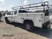 2015 Chevrolet Silverado 2500HD z VIN 1GB2KUEG6FZ131927, wystawiony jako Copart lot #61643155 z przebiegiem 183 962 mil mil oraz Szkoda całkowita • Salvage title. Historia ofert i sprzedaży dostępna na DreamBid. Obrazek 2.