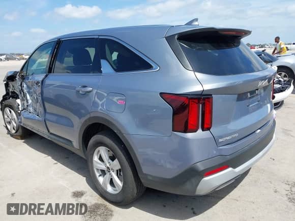 2024 Kia Sorento LX with VIN 5XYRG4JC9RG304955, listed as a IAAI auction lot 42443749 with 22,961 mi miles and . Bid and sale history available at DreamBid. Image 3.