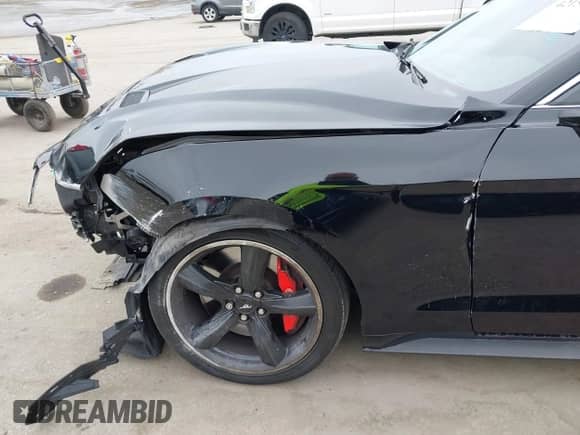 2019 Ford Mustang Bullitt with VIN 1FA6P8K08K5505359, listed as a IAAI auction lot 42152428 with 40,843 mi miles and . Bid and sale history available at DreamBid. Image 20.