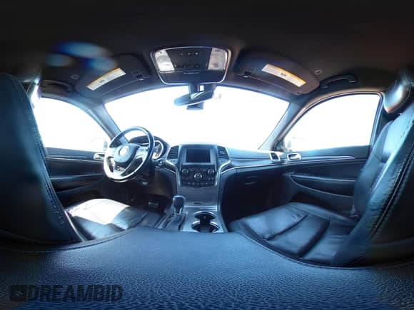 2018 Jeep Grand Cherokee Limited с VIN 1C4RJFBG4JC243974, выставлен на аукционе IAAI как лот 43177734 с пробегом 144 962 миль миль и . История ставок и продаж доступна на DreamBid. Изображение 18.