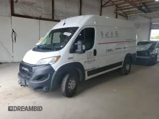 2023 Ram ProMaster Cargo z VIN 3C6LRVCG0PE549604, wystawiony jako Copart lot #65265845 z przebiegiem 88 105 mil mil oraz Szkoda całkowita • Salvage title. Historia ofert i sprzedaży dostępna na DreamBid. Obrazek 1.