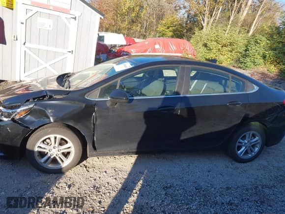 2017 Chevrolet Cruze LT с VIN 1G1BE5SM2H7246955, выставлен на аукционе IAAI как лот 43536453 с пробегом 46 373 миль миль и . История ставок и продаж доступна на DreamBid. Изображение 14.