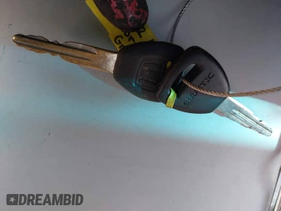 2002 Honda Accord LX with VIN JHMCG66522C014027, listed as a IAAI auction lot 42910646 with 225,058 mi miles and . Bid and sale history available at DreamBid. Image 11.