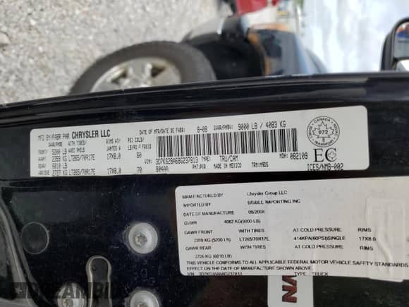 2008 Dodge 2500 SLT z VIN 3D7KS28A68G237813, wystawiony jako Copart lot #55337655 z przebiegiem Nie podano mil oraz Szkoda całkowita • Salvage title. Historia ofert i sprzedaży dostępna na DreamBid. Obrazek 12.