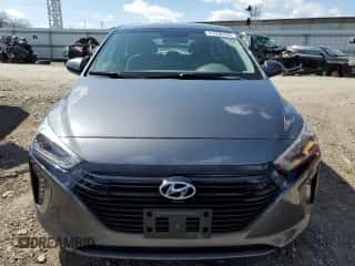 2018 Hyundai Ioniq SEL с VIN KMHC75LC7JU066059, выставлен на аукционе Copart как лот 47490444 с пробегом 82 433 миль миль и . История ставок и продаж доступна на DreamBid. Изображение 5.